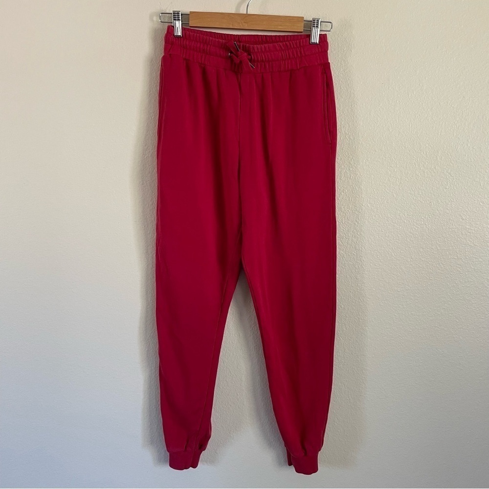 Vitality Balance Athletica The Mantra Pant Red Sweatpant Joggers Cherries XS - Picture 5 of 12